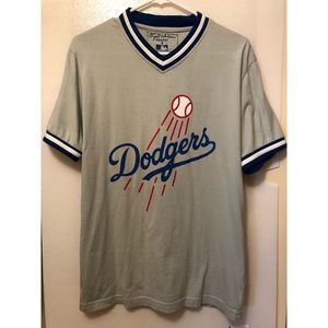 Dodgers shirt